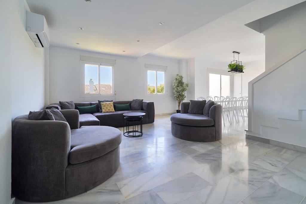 Superbe Appartement Avec Jaccuzi Marbella Esterno foto