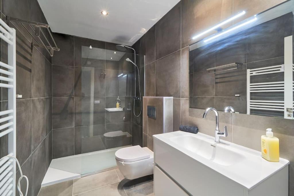 Superbe Appartement Avec Jaccuzi Marbella Esterno foto