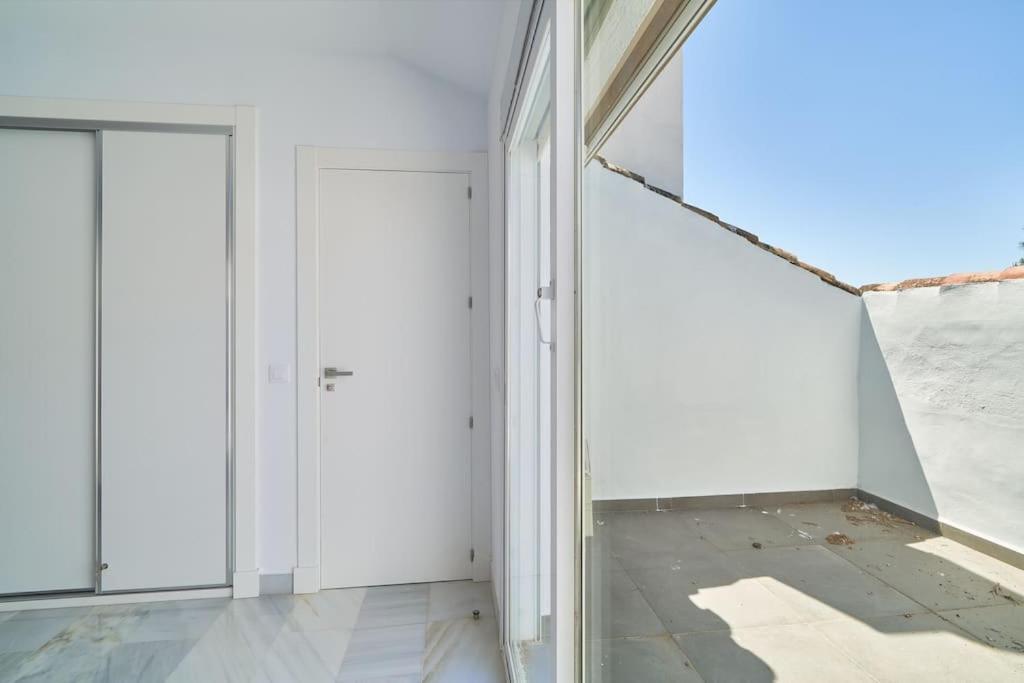 Superbe Appartement Avec Jaccuzi Marbella Esterno foto